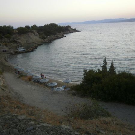 Pefkos Filoxenia Aparthotel Pefki  ภายนอก รูปภาพ