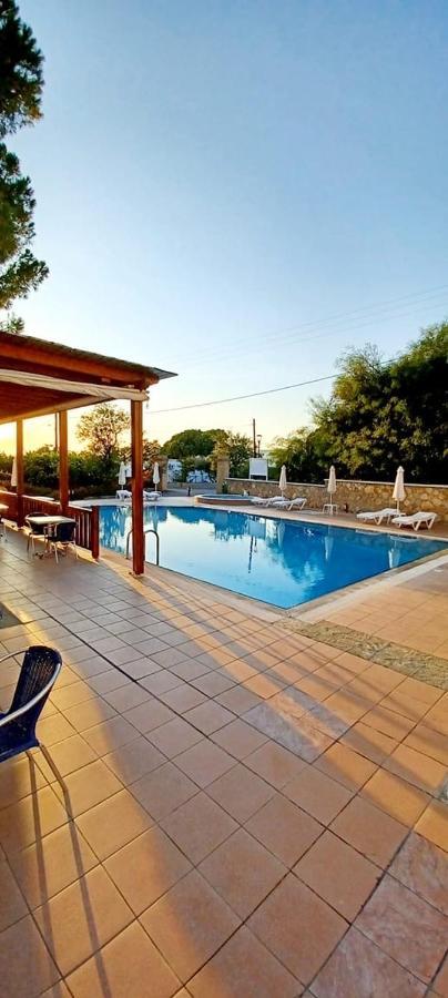 Pefkos Filoxenia Aparthotel Pefki  ภายนอก รูปภาพ