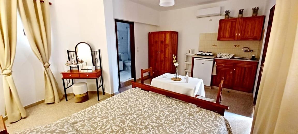 Pefkos Filoxenia Aparthotel Pefki  ภายนอก รูปภาพ