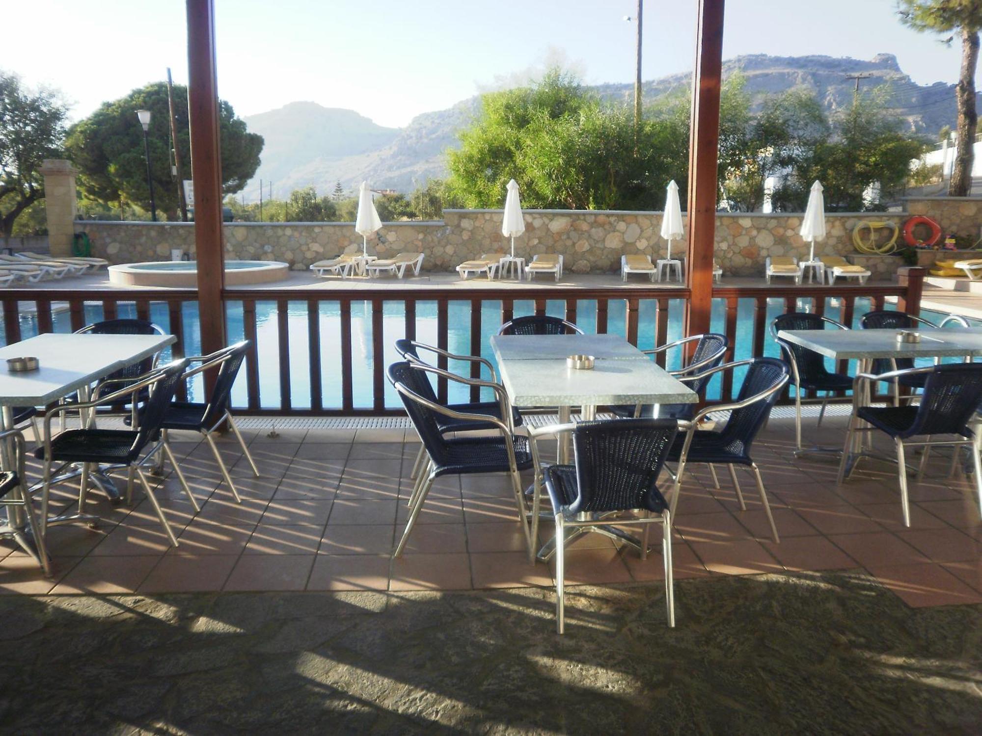 Pefkos Filoxenia Aparthotel Pefki  ภายนอก รูปภาพ