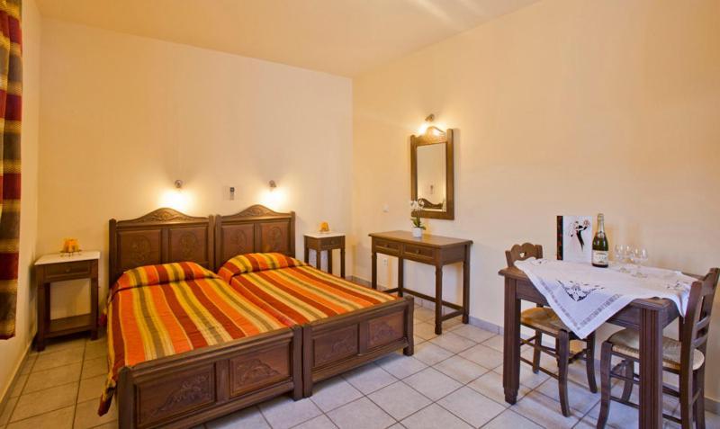 Pefkos Filoxenia Aparthotel Pefki  ภายนอก รูปภาพ